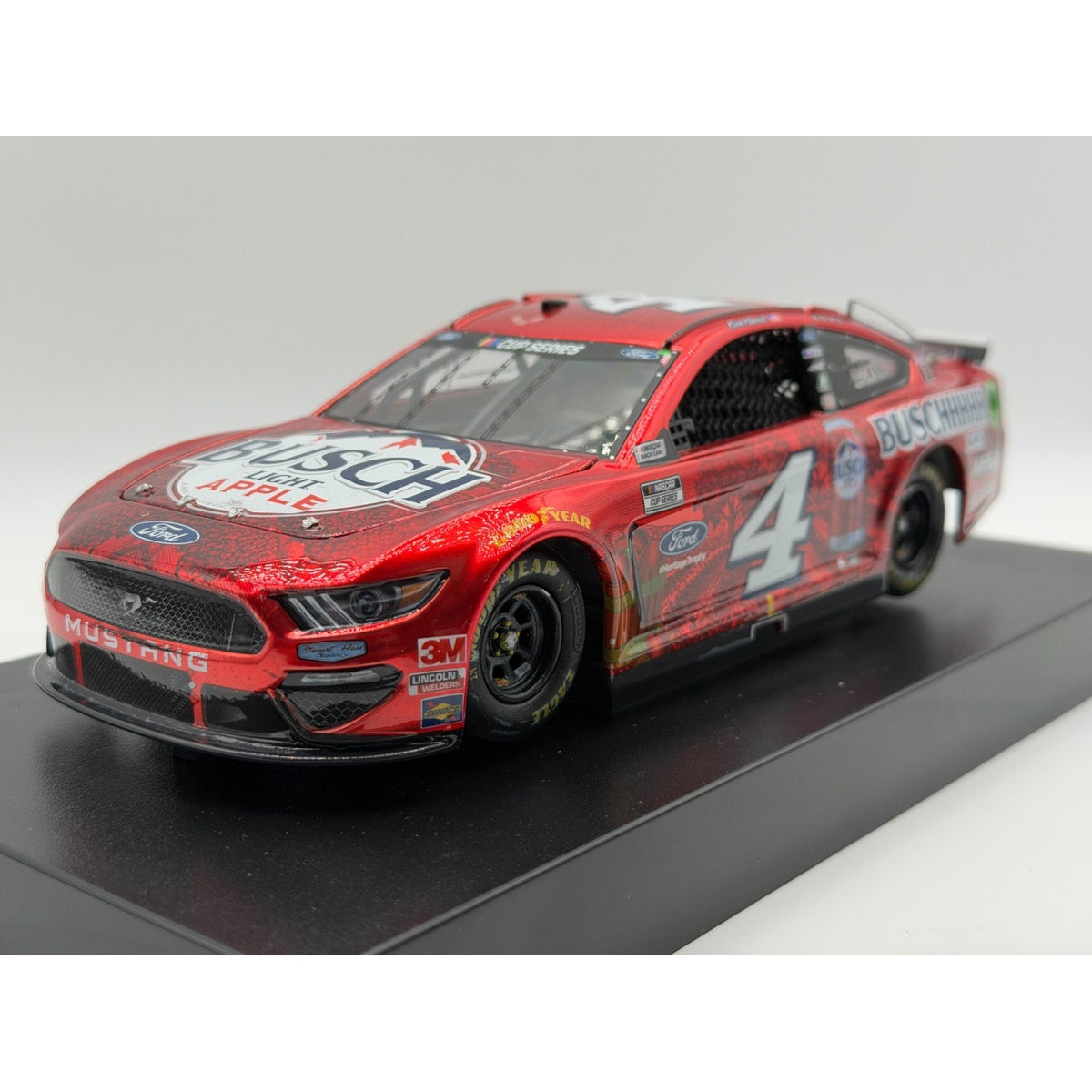 Kevin Harvick #4 Busch Light Apple Michigan Win 2020 Mustang ELITE Liquid Color