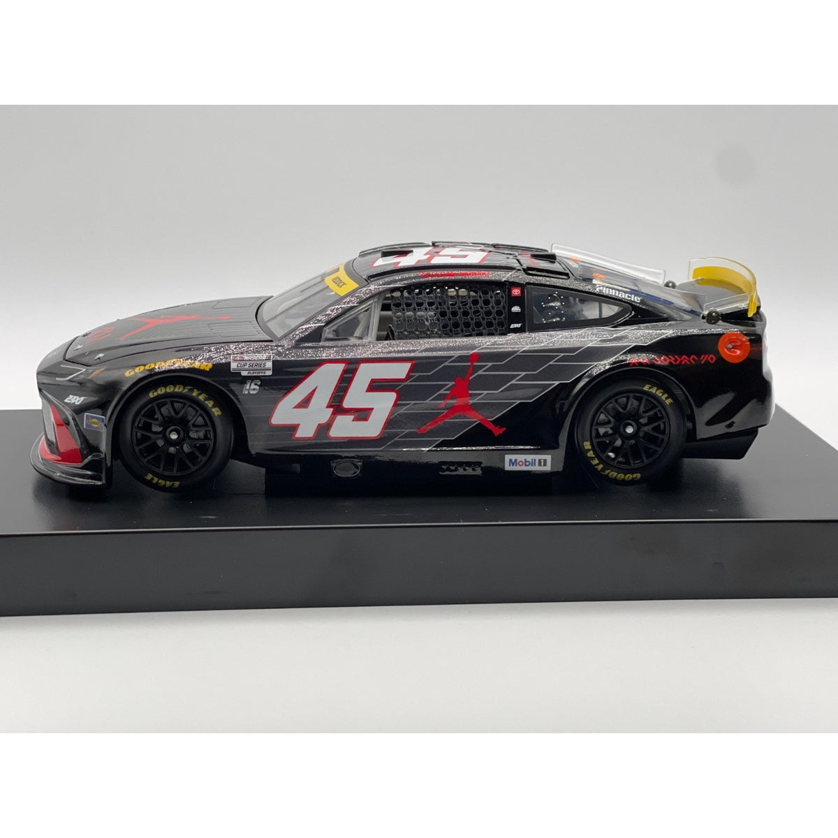 Tyler Reddick #45 Jordan Brand AJ40 2025 Camry ELITE 1:24 1/155 DIN 113