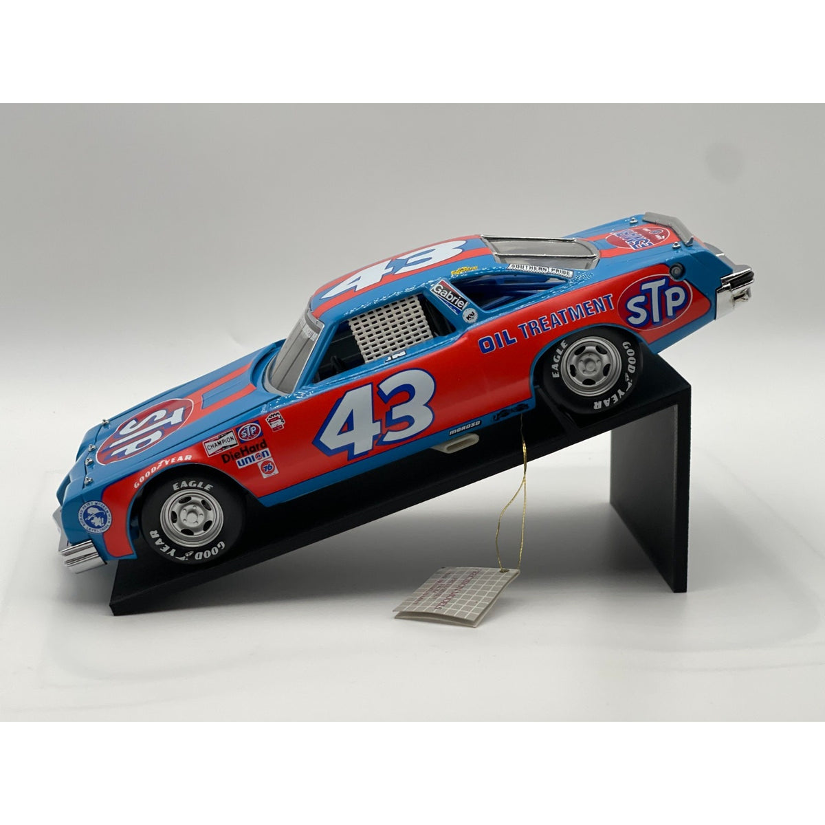 Richard Petty #43 STP 1979 Oldsmobile 442 Franklin Mint 1:24 Daytona 500