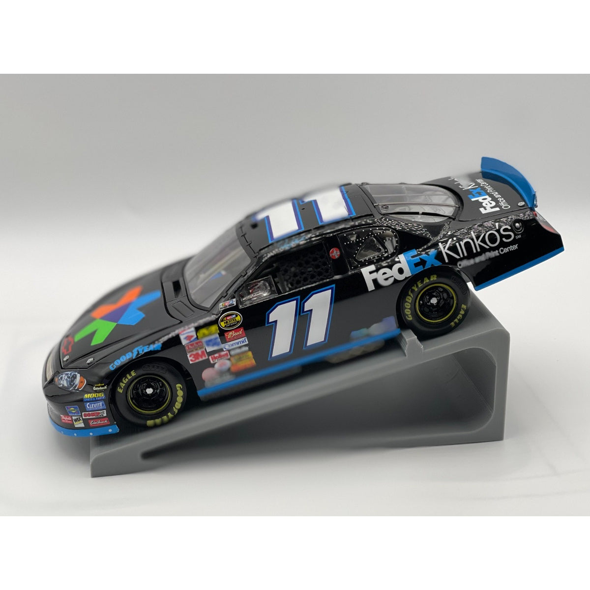 Denny Hamlin #11 FedEx Kinko's 2007 Monte Carlo ELITE 1:24 NASCAR 1/2007