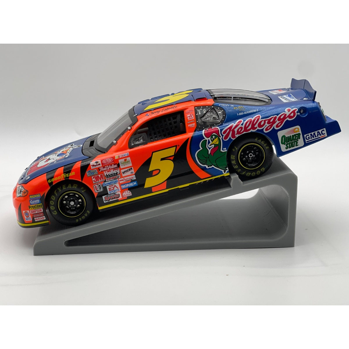 Terry Labonte #5 Kellogg’s 2001 Monte Carlo Team Caliber Owner Series 1 of 2844