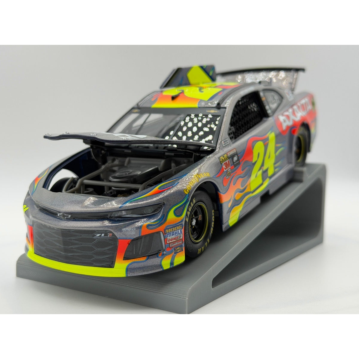 William Byron #24 Axalta 2018 Camaro ELITE Flashcoat Color 1:24 1/24 DIN 10