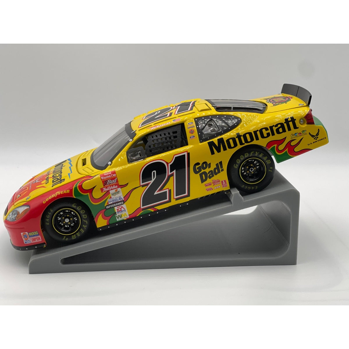 Ricky Rudd #21 Motorcraft 700 Starts 2003 Taurus Team Caliber Owners 1:24