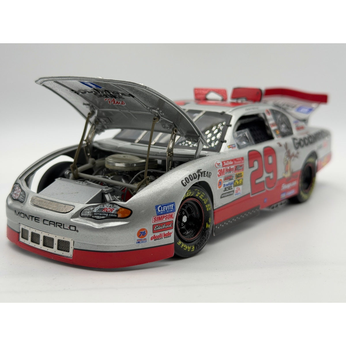 Kevin Harvick #29 GM Goodwrench Looney Tunes 2001 Elite Rookie 1/5996