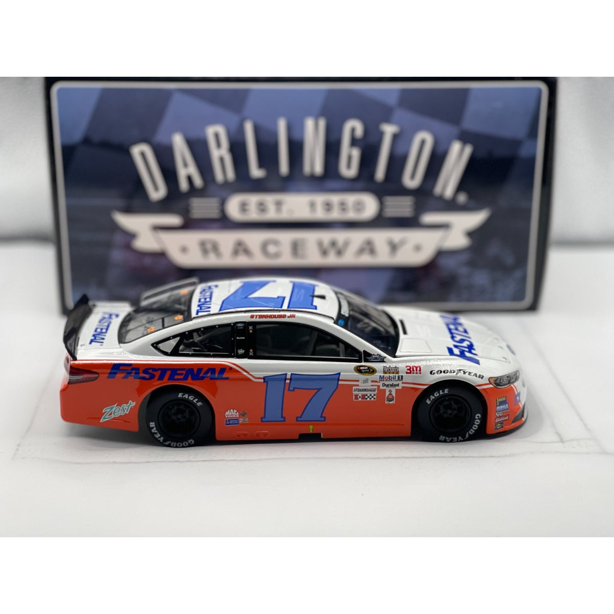 Ricky Stenhouse Jr. #17 Fastenal Darlington 2016 Fusion 1 of 505