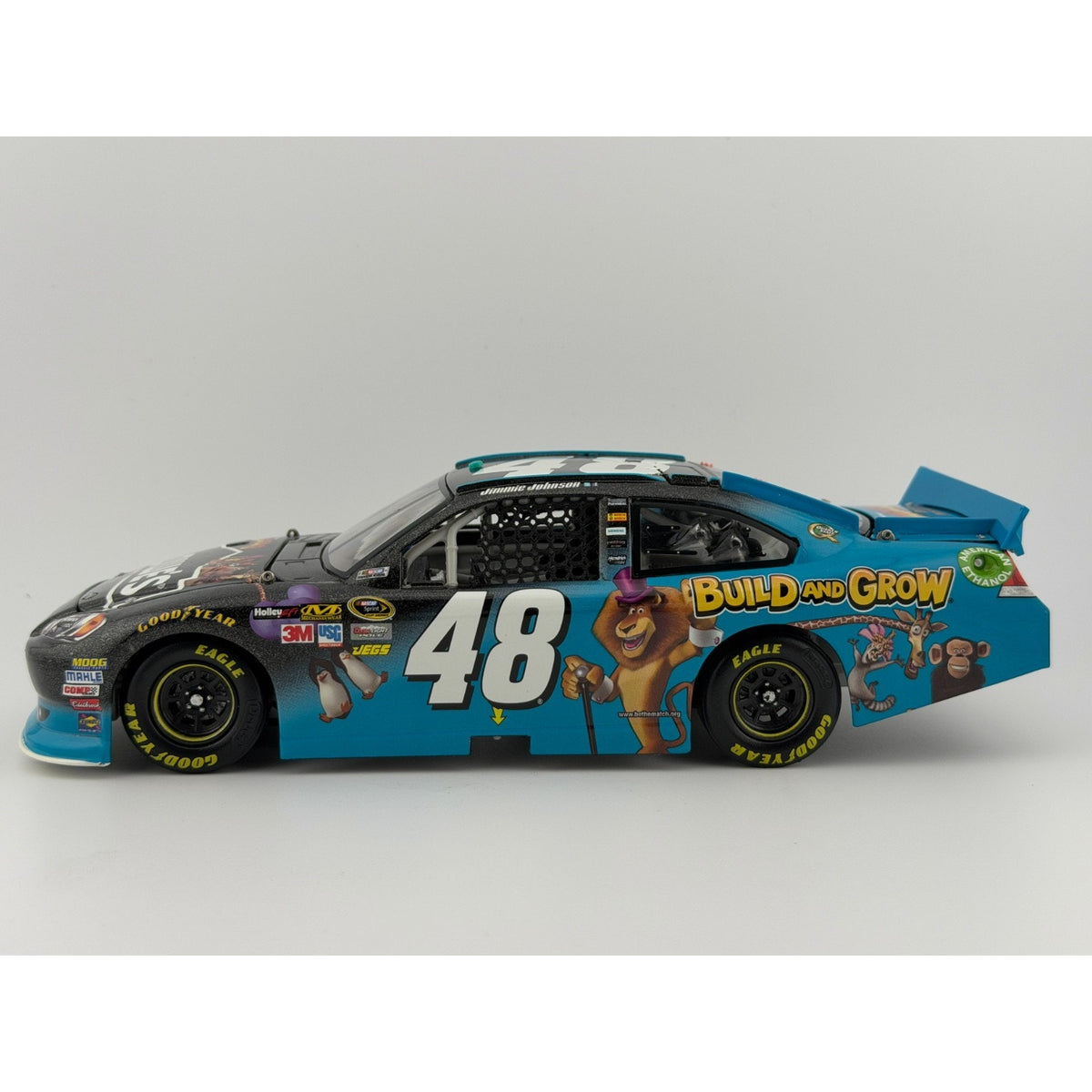 Jimmie Johnson #48 Lowe's Madagascar 3 2012 Impala Galaxy 1:24 1/248 DIN 30