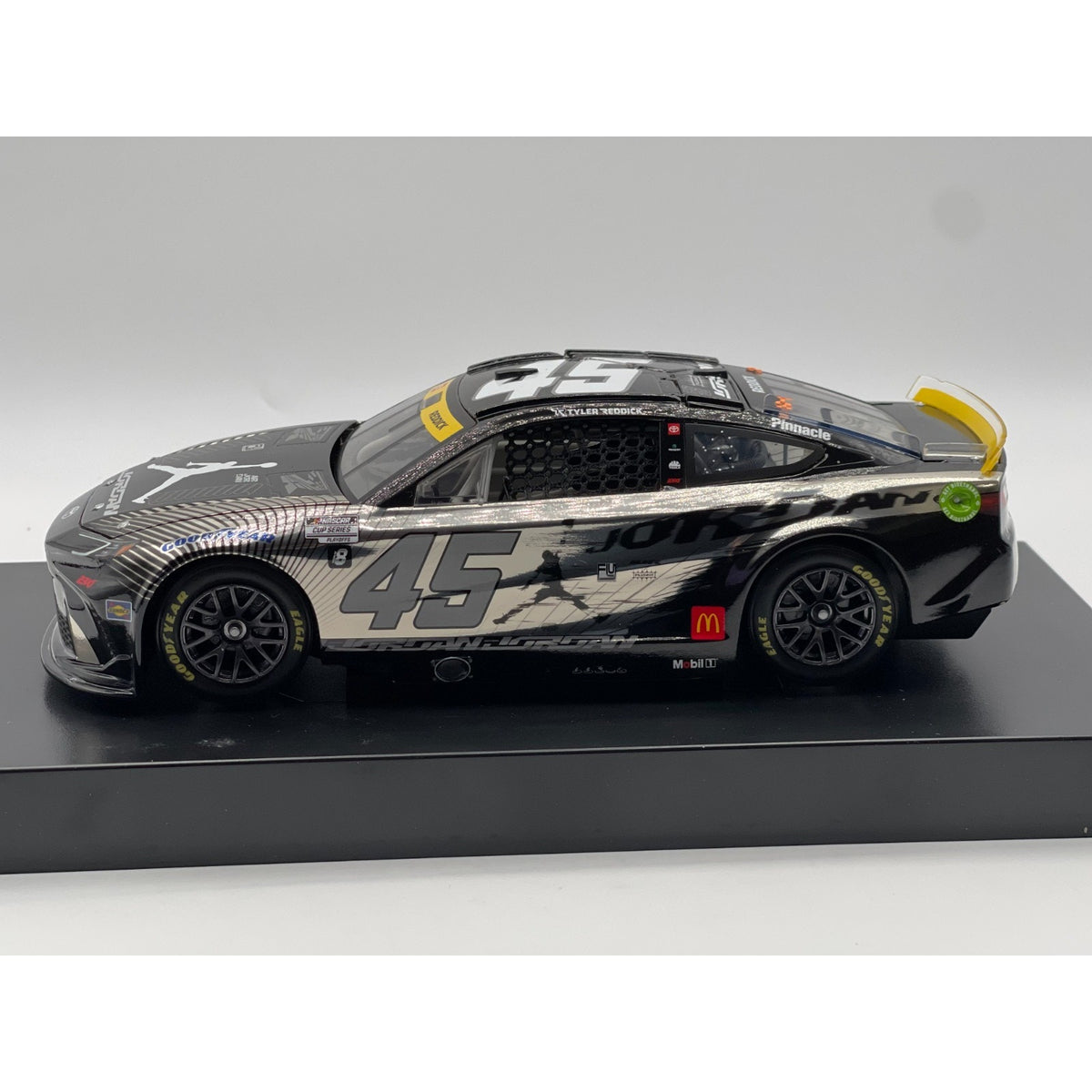 Tyler Reddick #45 Jordan Brand Black 2024 Camry Color Chrome 1:24 1/120 DIN 17