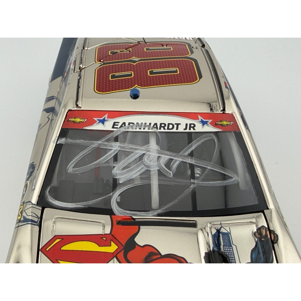 Roof and Windshield Detail — Dale Earnhardt Jr. #88 National Guard Superman 2014 Chevrolet SS Chrome