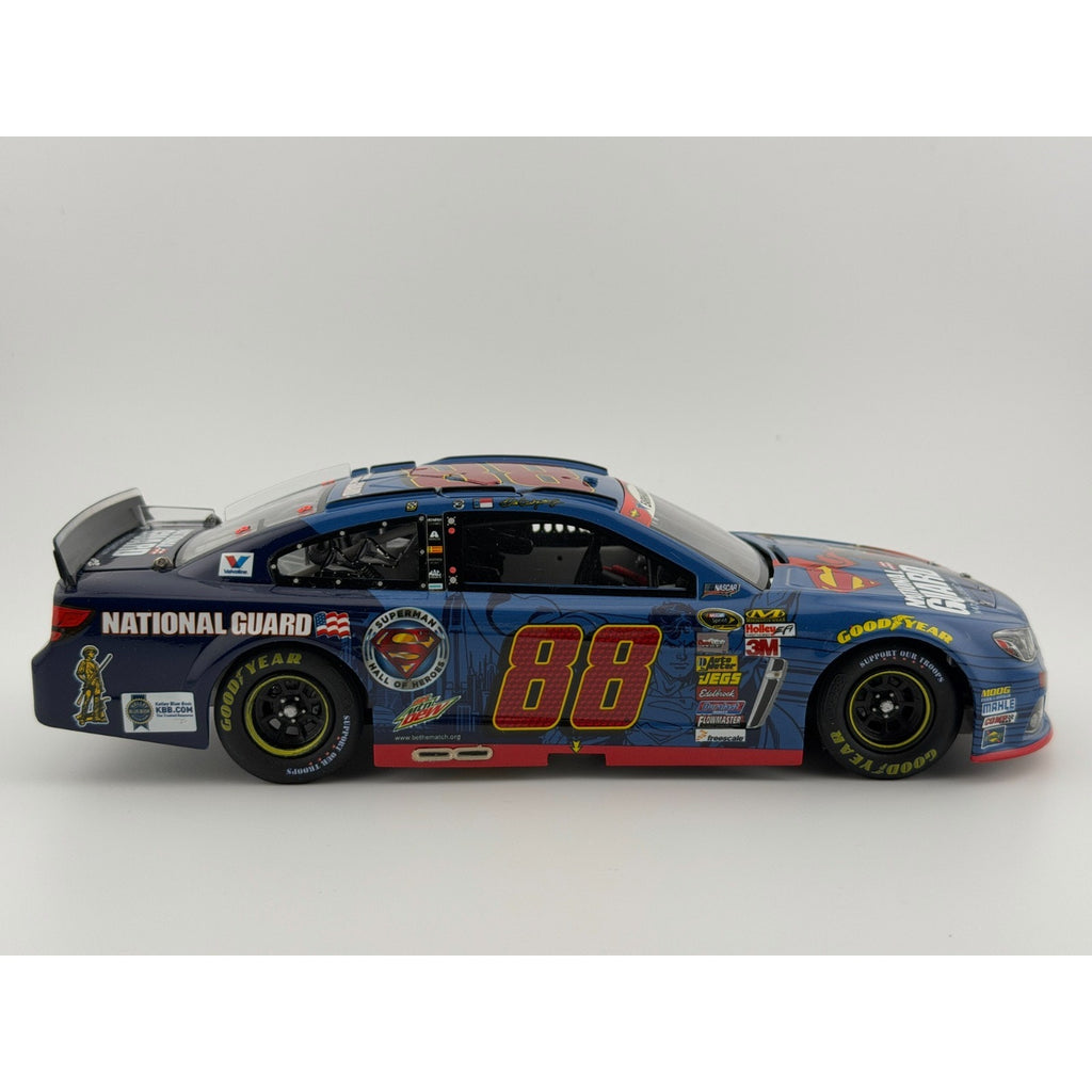 Dale Earnhardt Jr. #88 National Guard Superman 2014 SS Elite 1 of 700 DIN 342