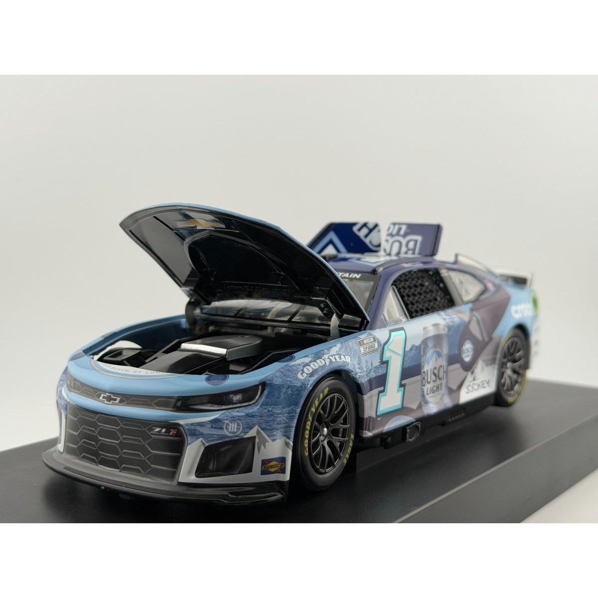 Ross Chastain #1 Busch Light Crocs 2024 Camaro Autographed 1/72 DIN 35