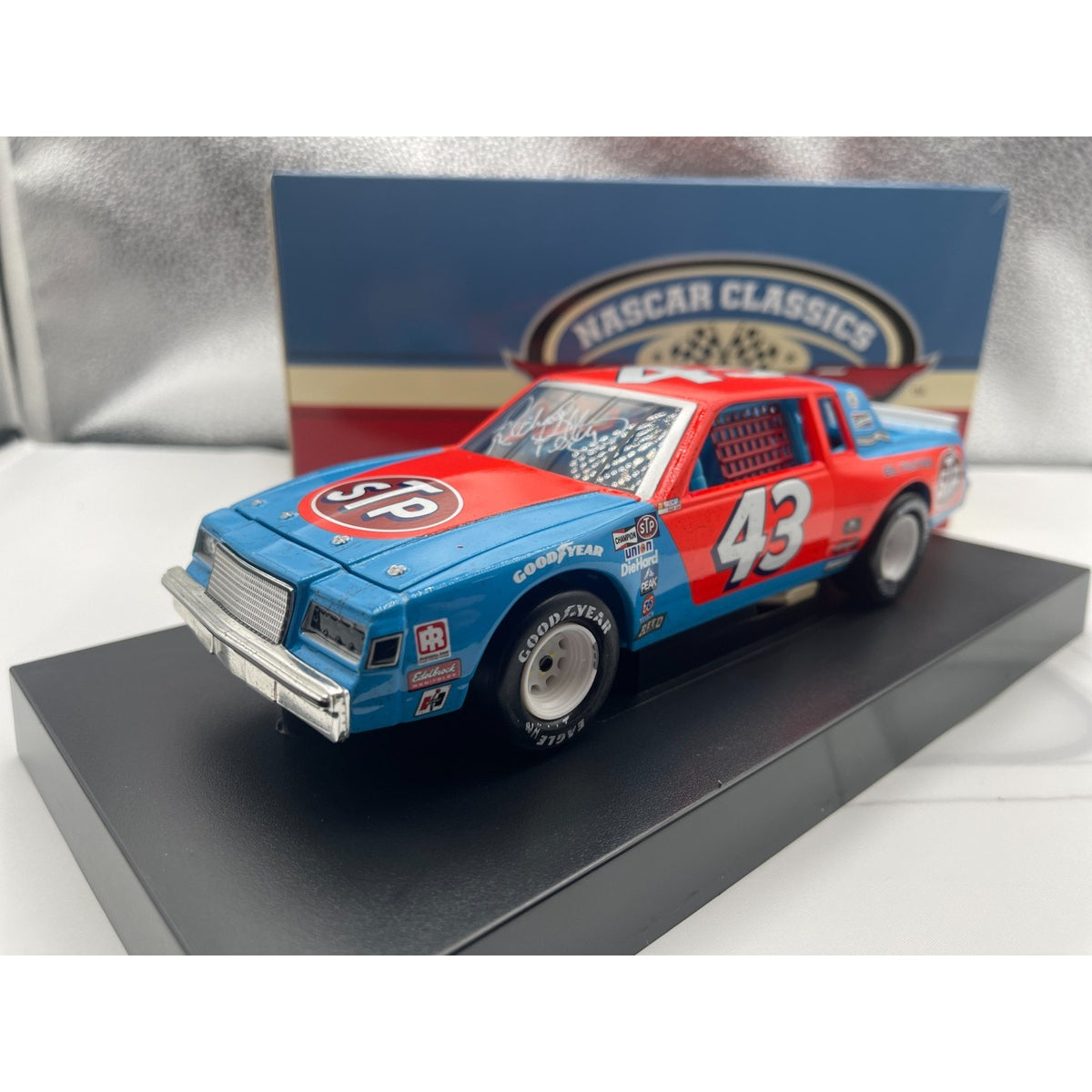 Richard Petty #43 STP 1981 North Wilkesboro Win 1981 Buick Autographed 1 of 372