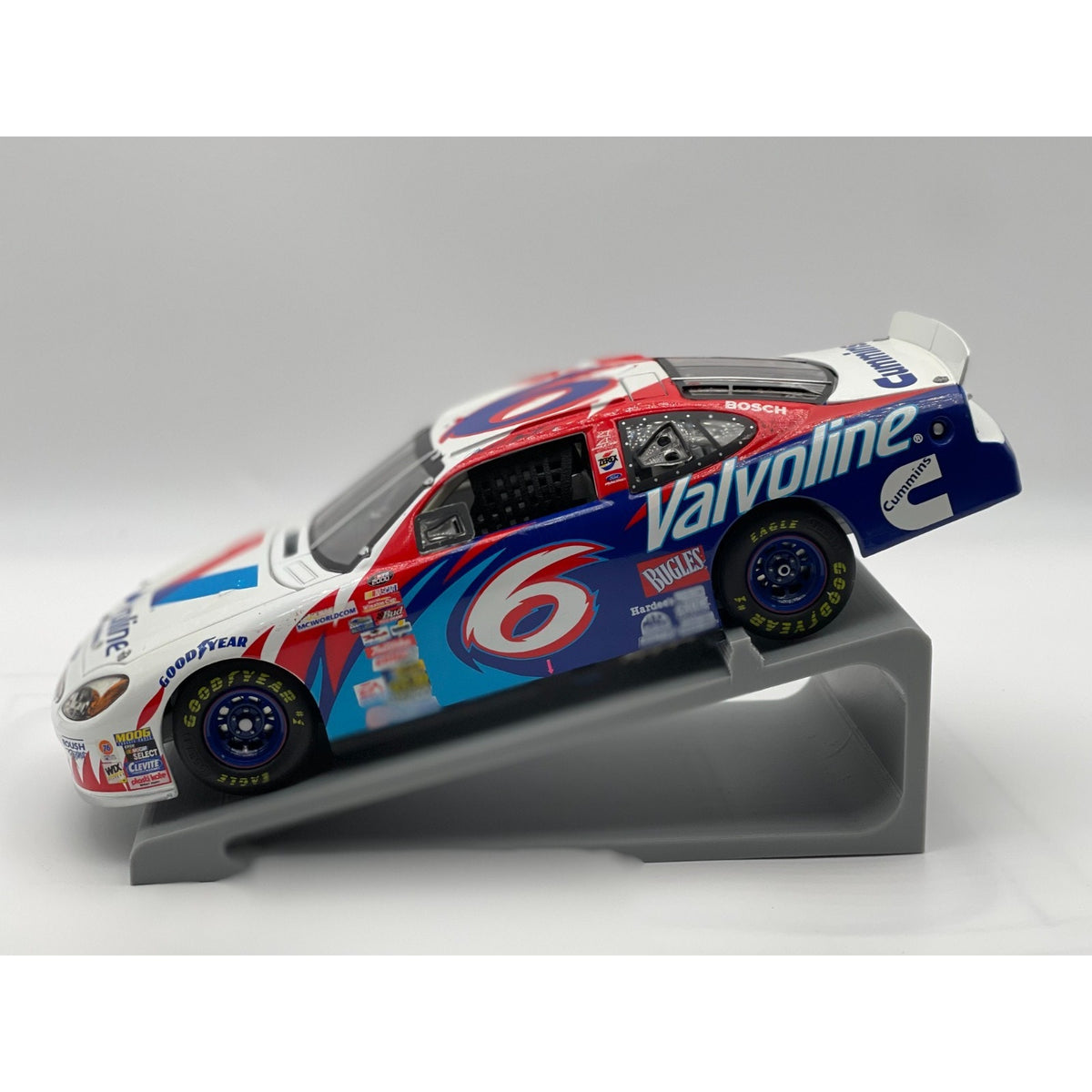 Mark Martin #6 Valvoline 2000 Ford Taurus Team Caliber Owners Series 1:24