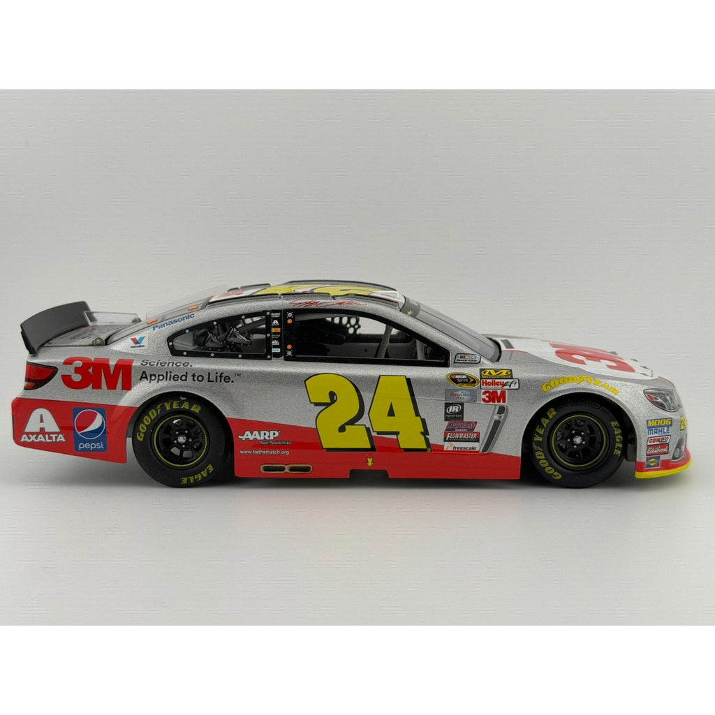 Jeff Gordon #24 3M Raceday 2015 Chevrolet SS 1:24 1/1705 DIN 1603