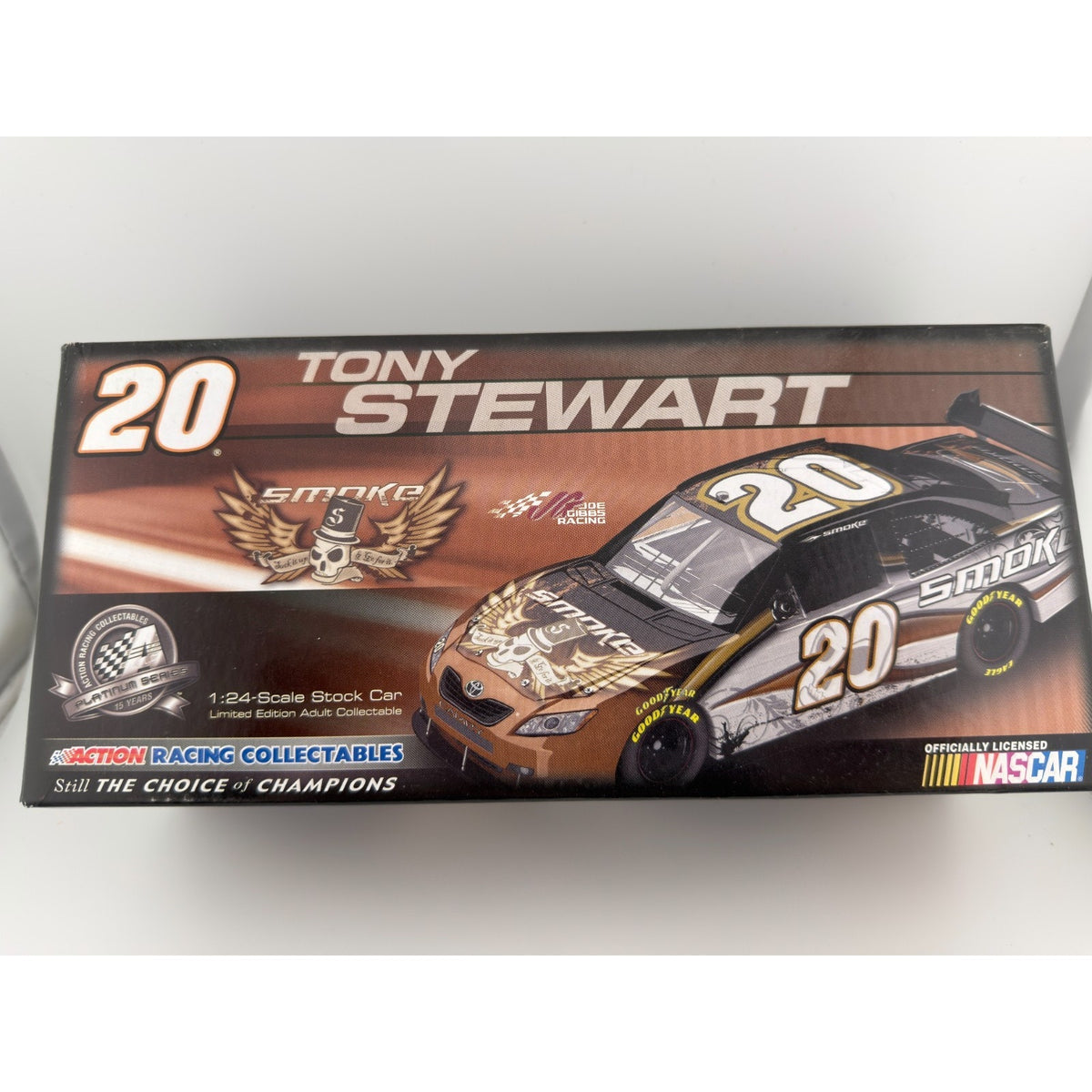 Tony Stewart #20 Smoke 2008 Toyota Camry 1:24 1 of 3934 DIN 3581 NASCAR