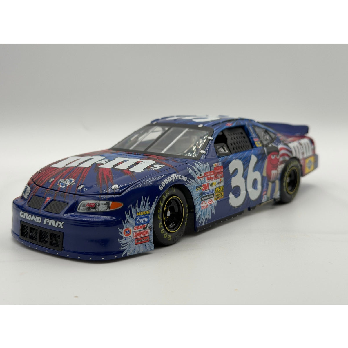 Ken Schrader #36 M&M's 4th of July 2002 Team Caliber 1/2400 DIN 701