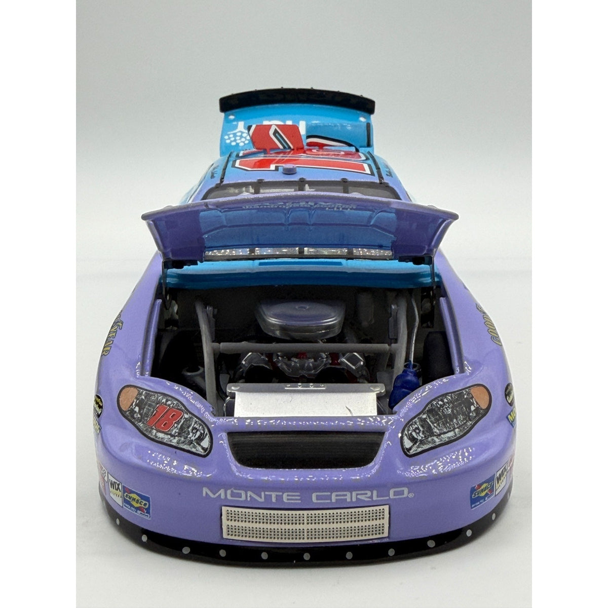 Bobby Labonte #18 Boniva 2005 Monte Carlo 1/996 DIN NASCAR Diecast