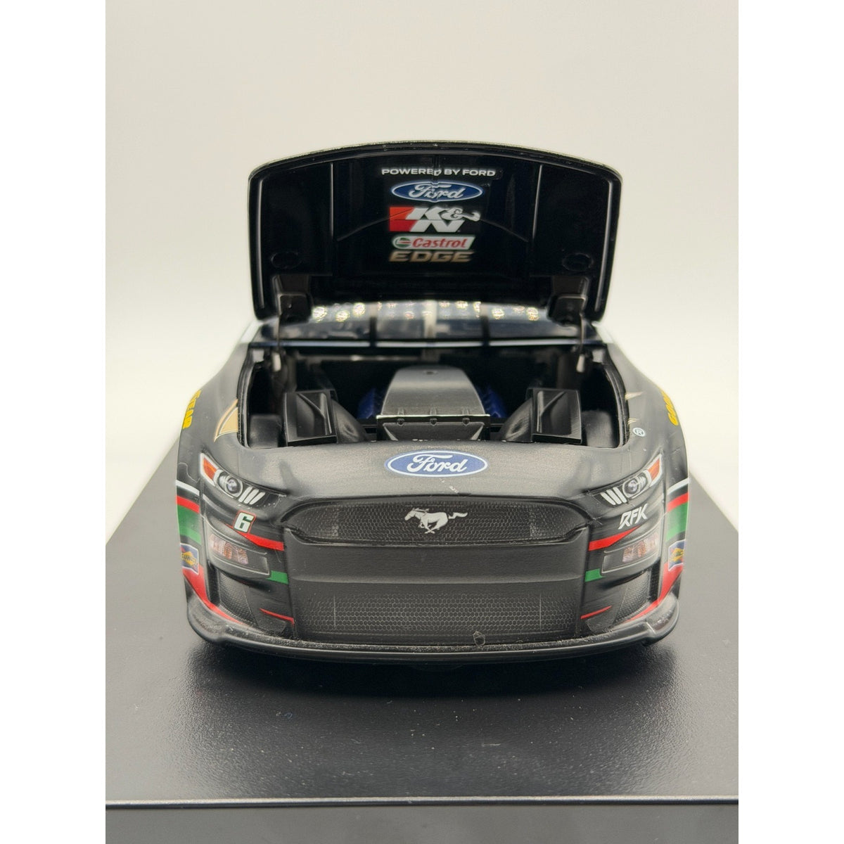 Brad Keselowski #6 Castrol 2023 Mustang Elite 1/103 DIN 95 NASCAR Diecast