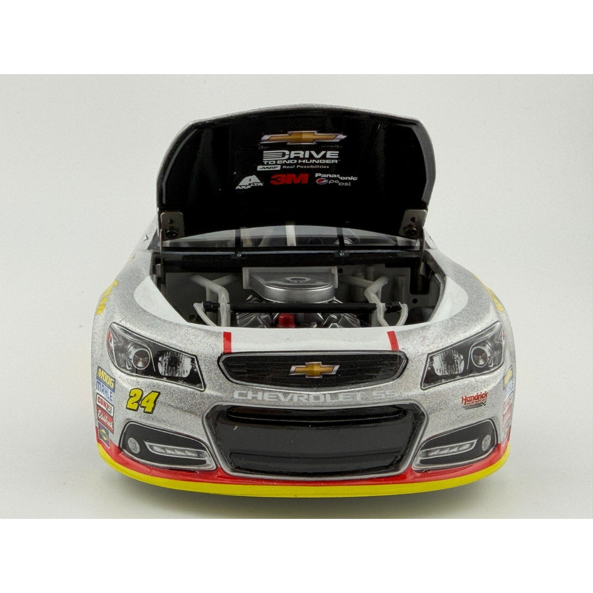 Jeff Gordon #24 3M Raceday 2015 Chevrolet SS 1:24 1/1705 DIN 1603