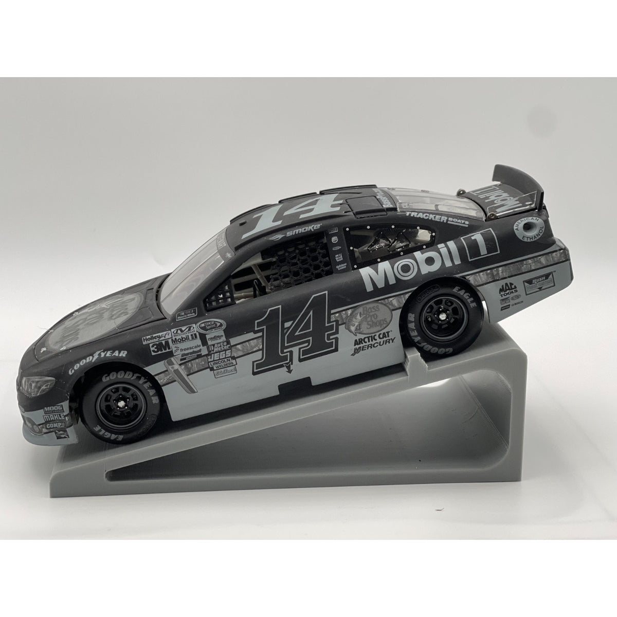 Tony Stewart #14 Bass Pro Shops 2013 SS ARC Stealth 1 of 314 DIN 158