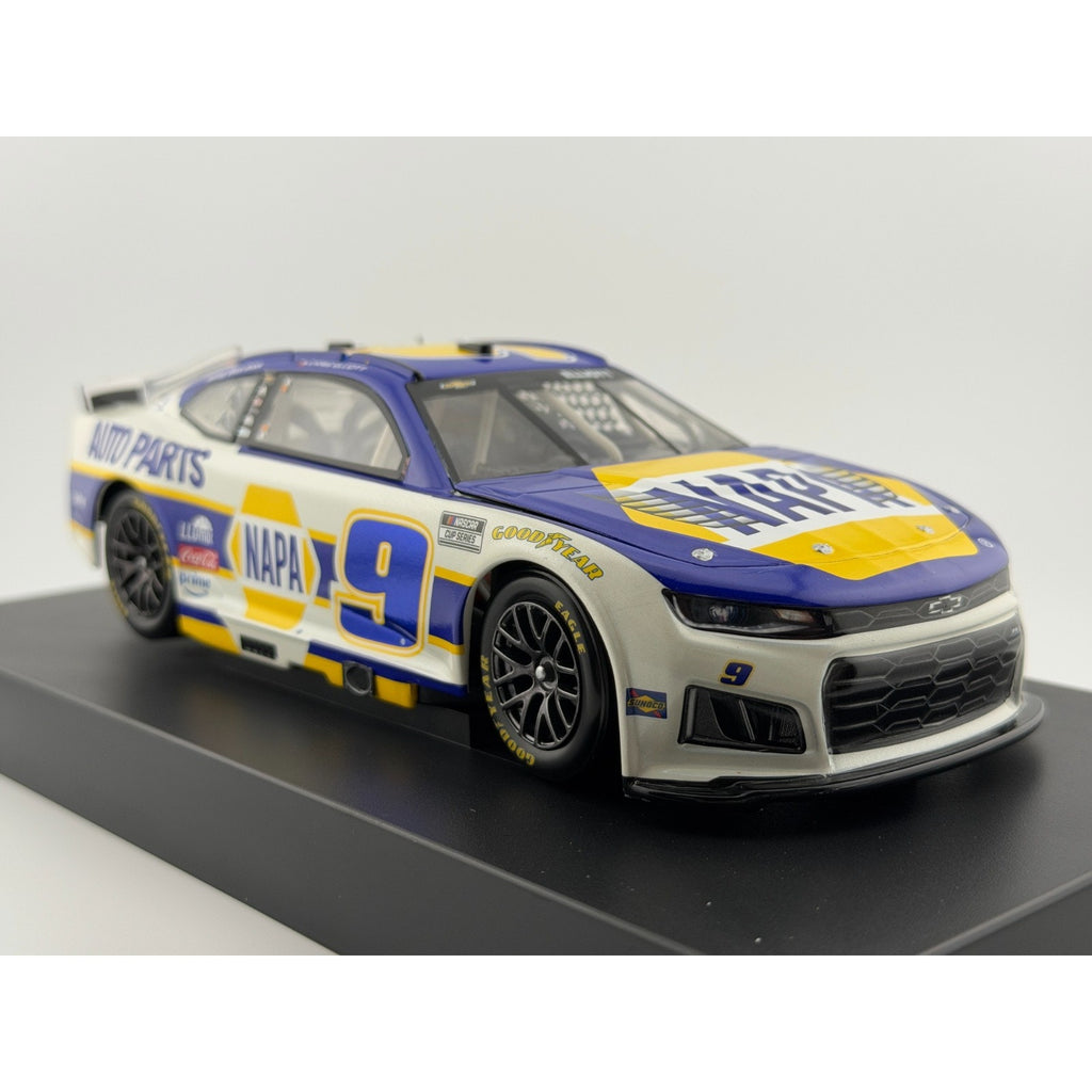 Chase Elliott #9 NAPA 2026 Chevrolet Camaro Liquid Color 1 of 48 DIN 10
