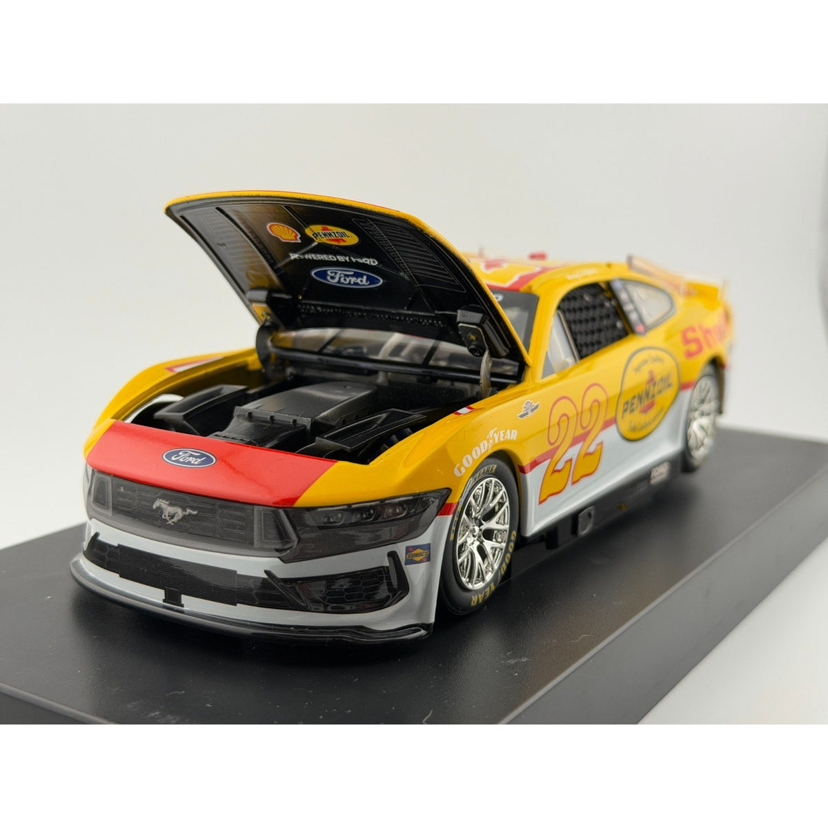 Joey Logano #22 Shell Pennzoil Throwback 2025 Mustang 1:24 1 of 504 DIN 233