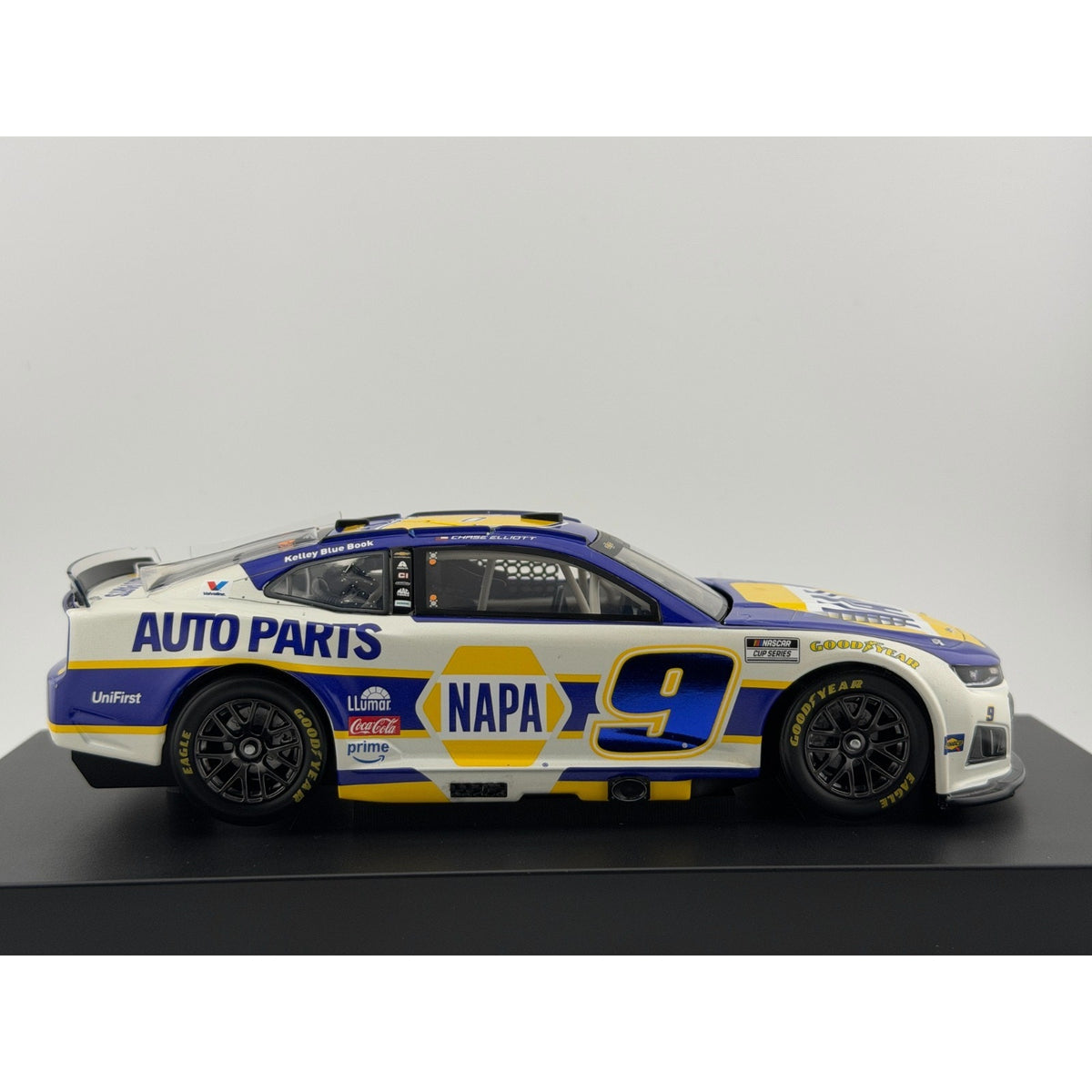 Chase Elliott #9 NAPA 2026 Camaro Liquid Color 1 of 48 DIN 19 Rare 1:24 Diecast