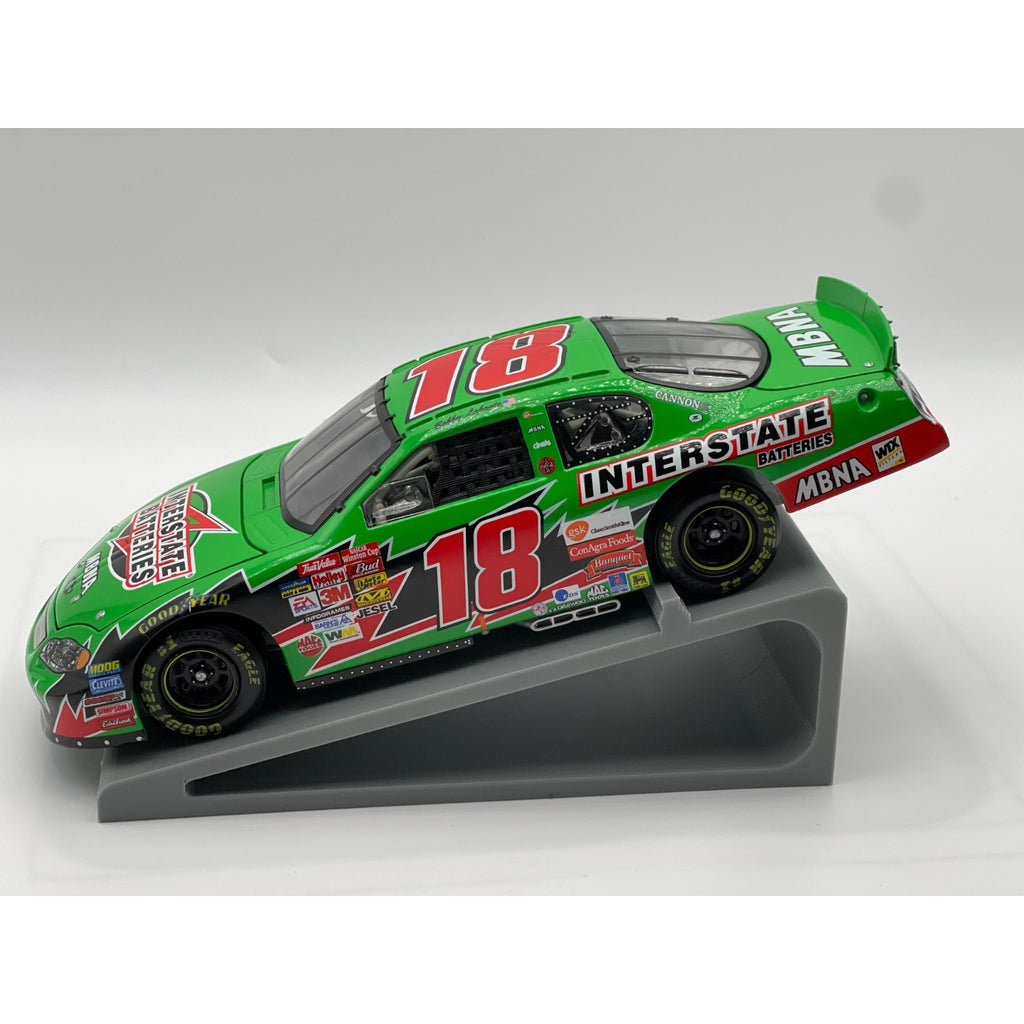 Bobby Labonte #18 Interstate Batteries 2003 Monte Carlo 1:24 NASCAR Diecast