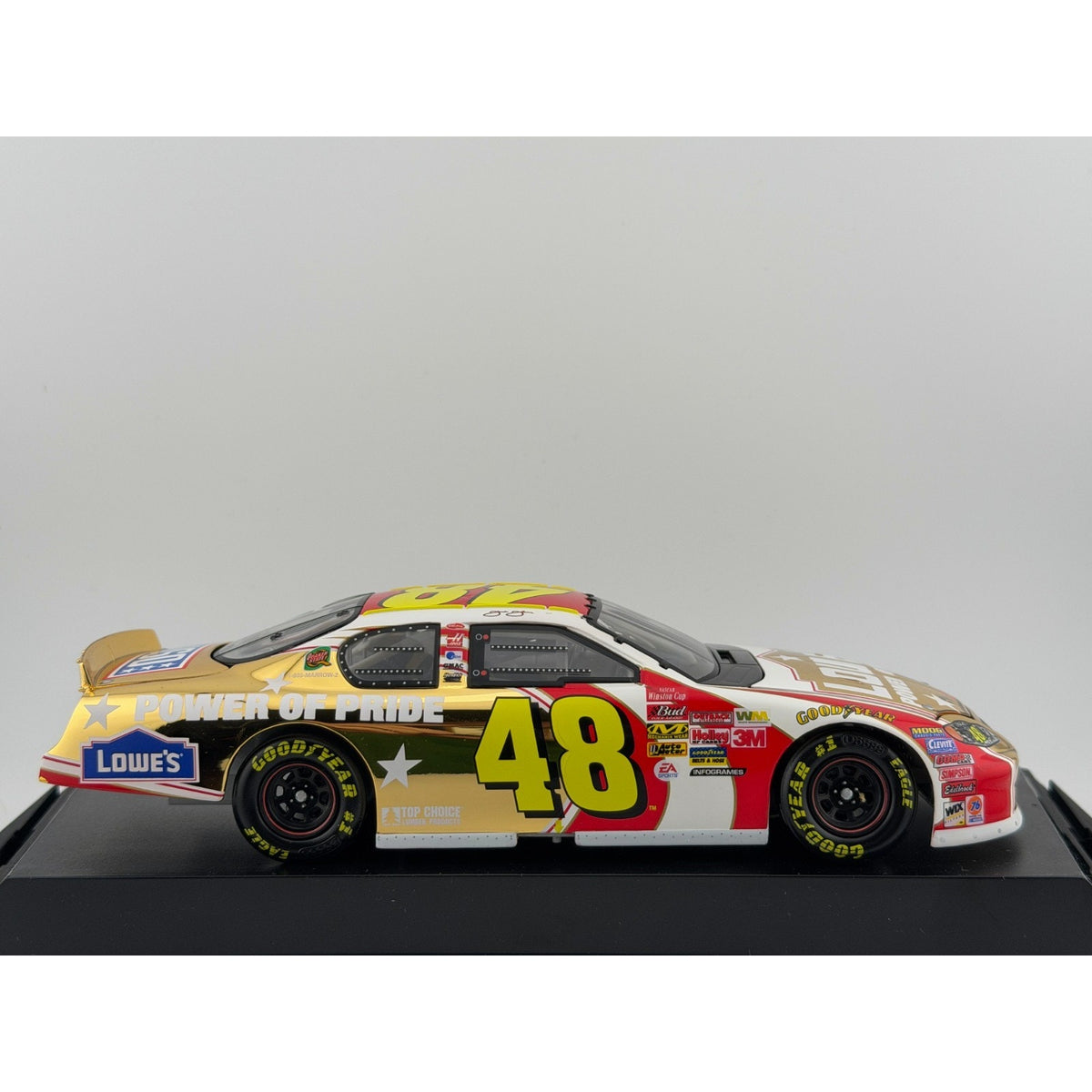 Jimmie Johnson #48 Power of Pride 2003 Monte Carlo 24K Gold 1/504 1:24
