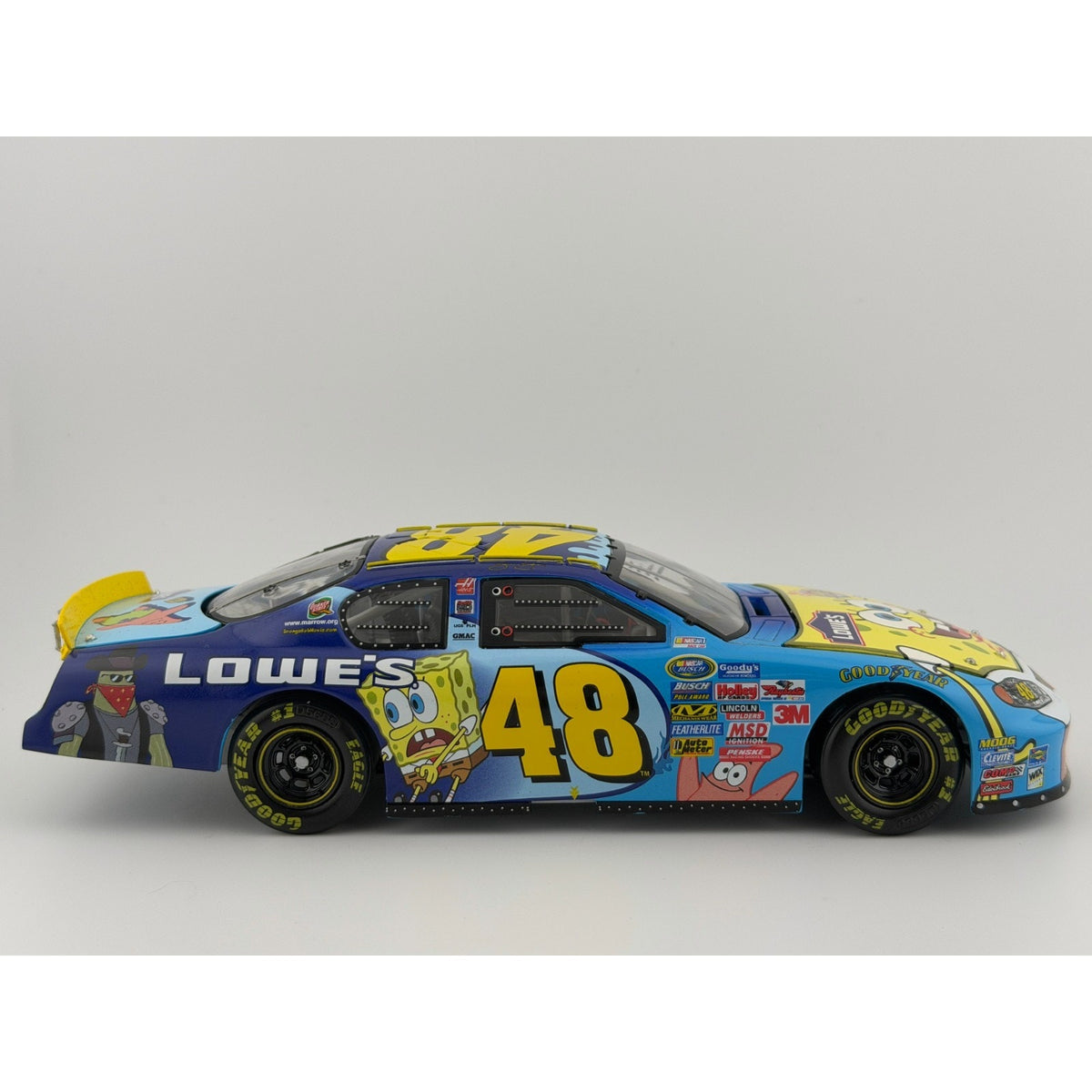 Jimmie Johnson #48 Lowe's SpongeBob 2004 Monte Carlo ELITE 1/504 DIN 196 1:24