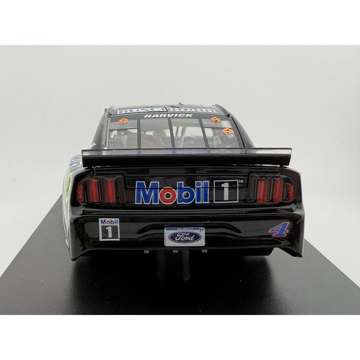Kevin Harvick #4 Mobil 1 2021 Mustang 1:24 1 of 840 DIN 349 NASCAR Diecast