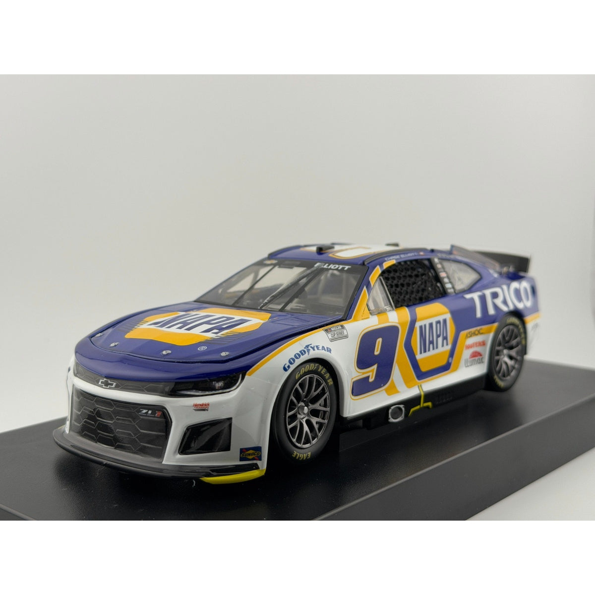 Chase Elliott #9 NAPA TRICO 2022 Camaro ZL1 ELITE 1:24 1 of 144 DIN #138