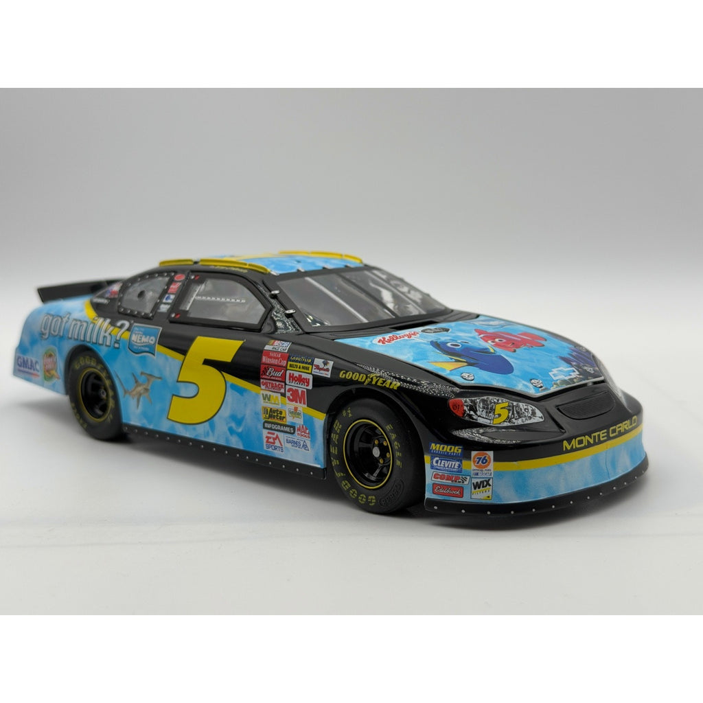 Terry Labonte #5 Kellogg's Got Milk Finding Nemo 2003 Team Caliber 1/1800