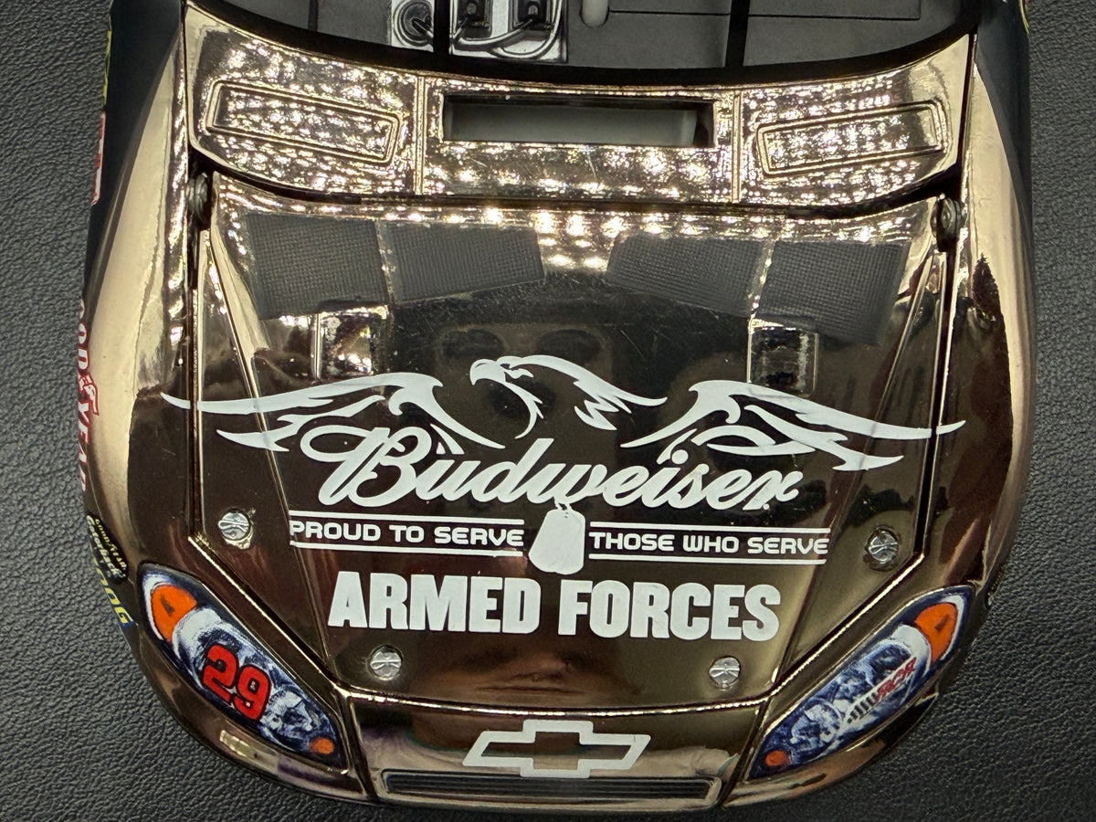 Kevin Harvick #29 Budweiser Military Tribute 2011 Impala RCCA Elite White Gold 1:24, hood detail