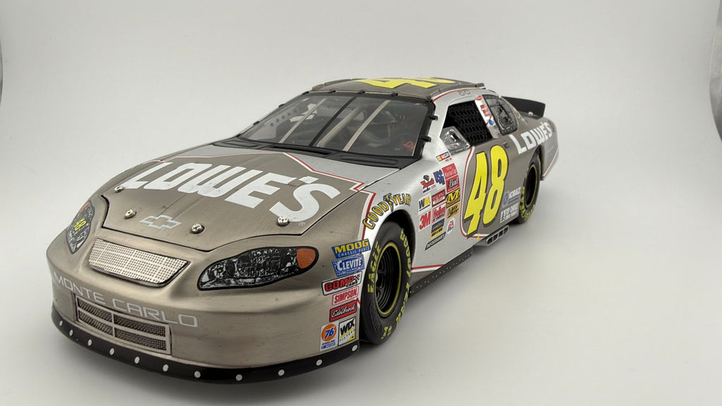 Jimmie Johnson #48 Lowe's 2003 Monte Carlo ELITE Metal 1/1600 DIN 330 — photo 2