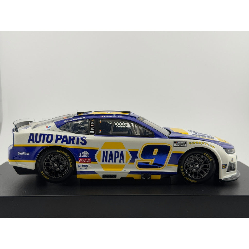Chase Elliott #9 NAPA 2026 Chevrolet Camaro Liquid Color 1 of 48 DIN 10