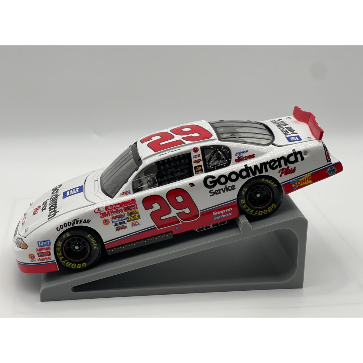 Kevin Harvick #29 GM Goodwrench 2001 Rookie of the Year Monte Carlo 1:24 NASCAR