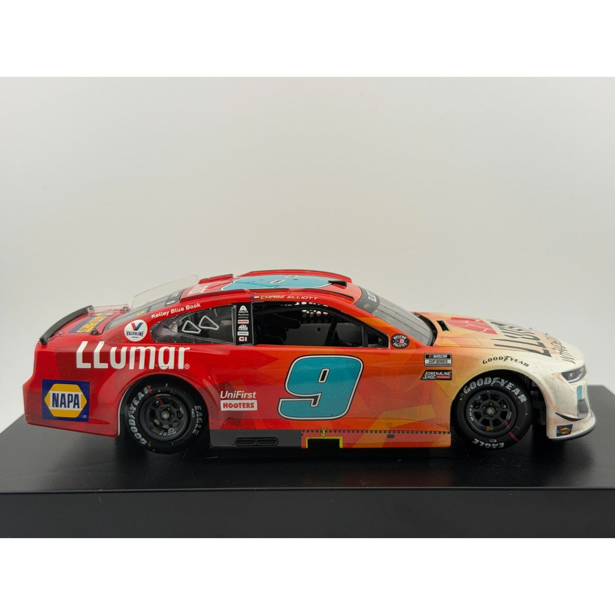 Chase Elliott #9 Llumar COTA Win 2021 Camaro Elite Liquid Color 1 of 185 DIN 154