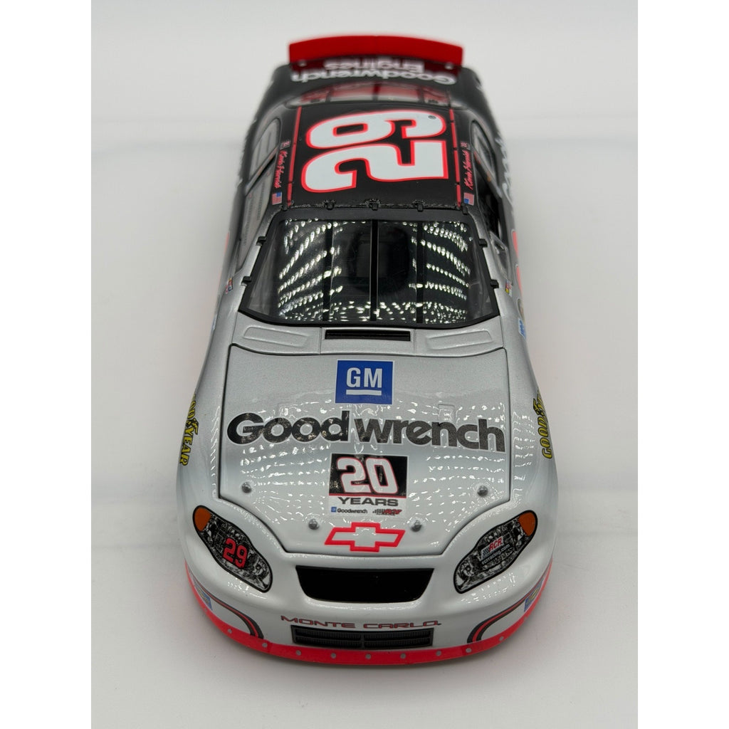 Kevin Harvick #29 GM Goodwrench Daytona Special 2005 Monte Carlo 1/300