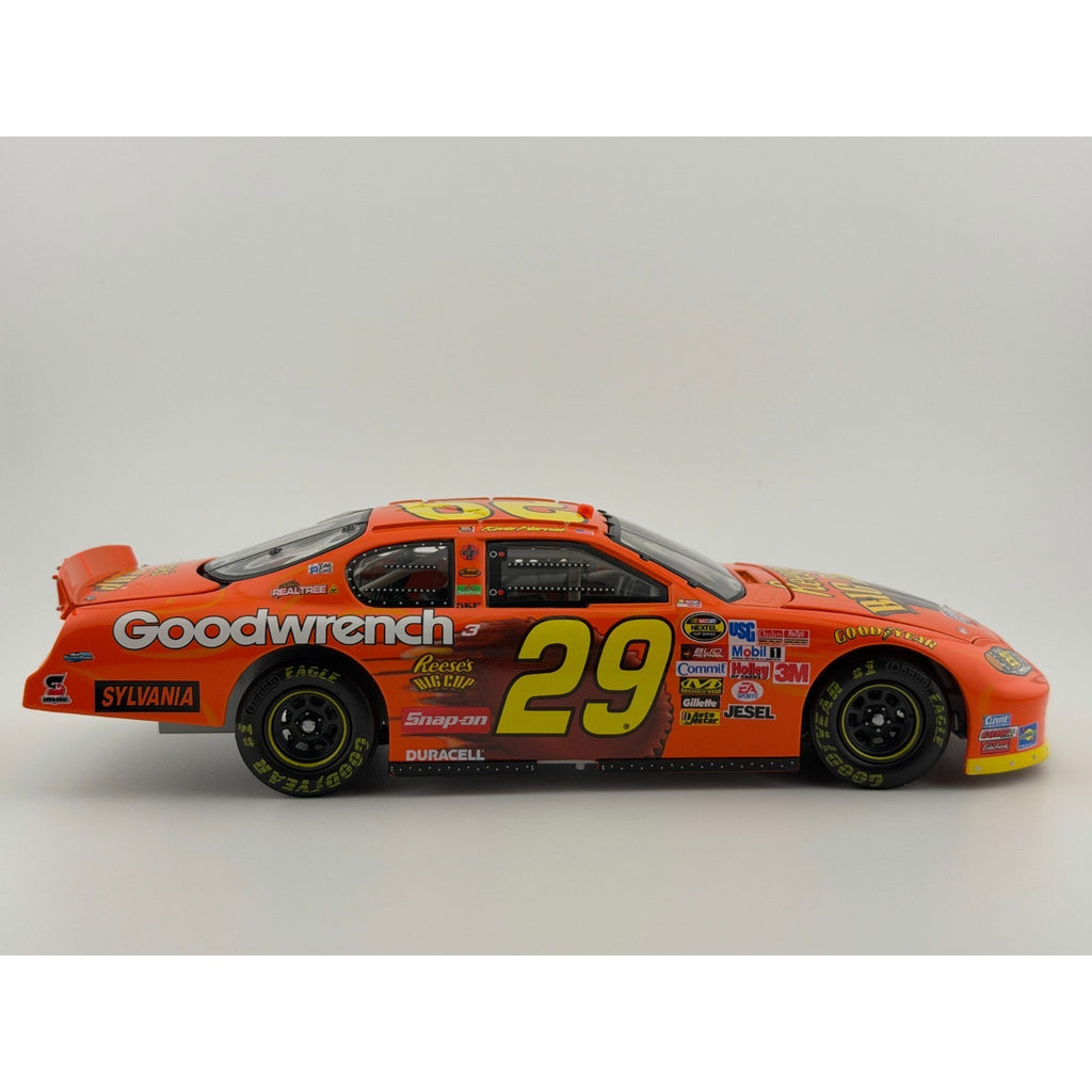 Kevin Harvick #29 GM Goodwrench Reese's Big Cup 2005 Monte Carlo 1:24 1 of 1932