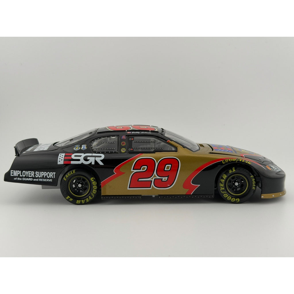Bobby Labonte #29 ESGR Army Reserve 2004 Monte Carlo 1:24 1 of 4824 NASCAR