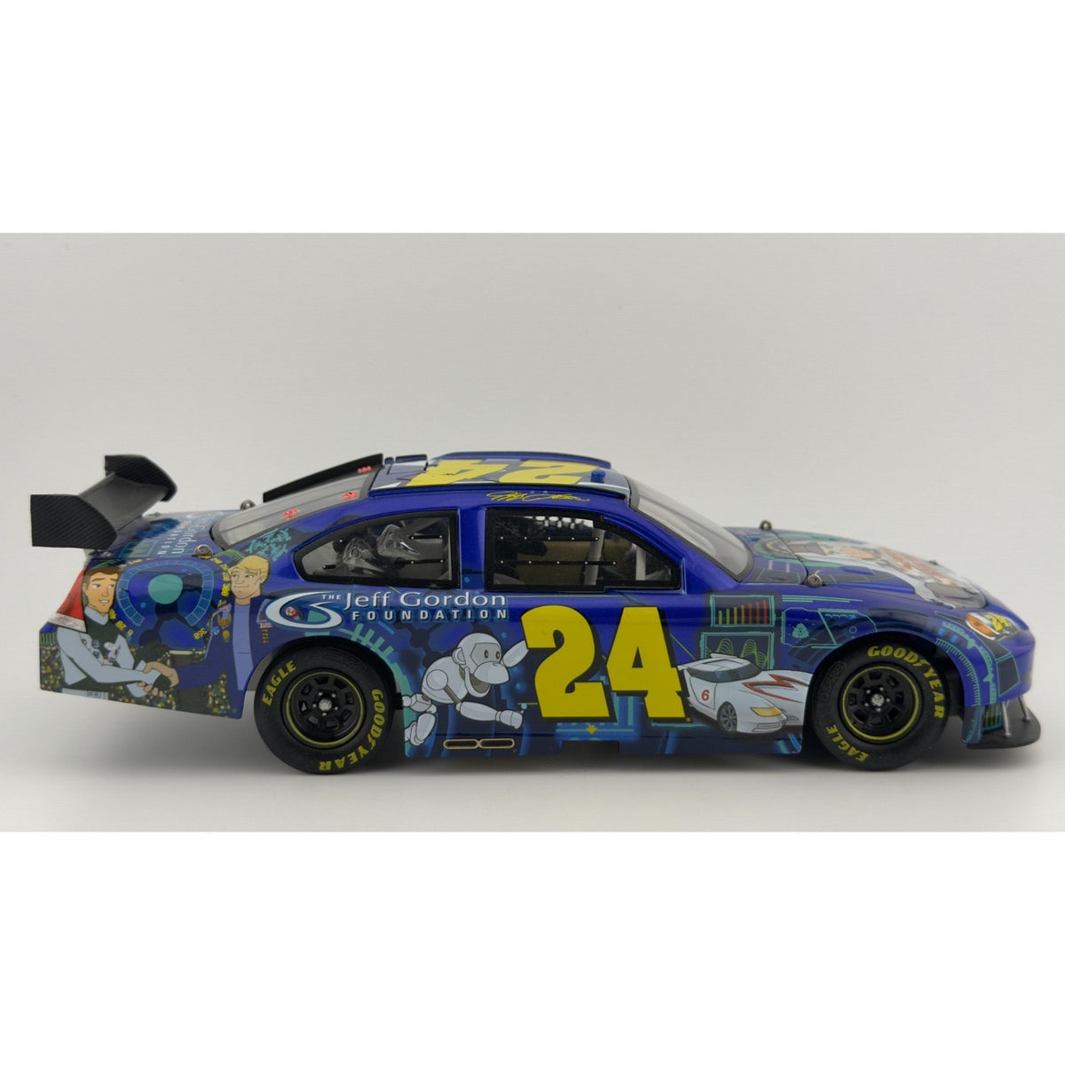 Jeff Gordon #24 Foundation Speed Racer 2009 Impala SS 1/1572 DIN 446 1:24