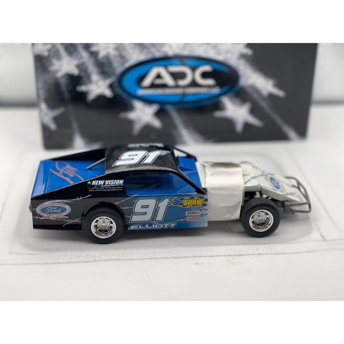 Bill Elliott #91 Ford ADC Dirt Track Car Autographed 124 1 of 500 NASCAR