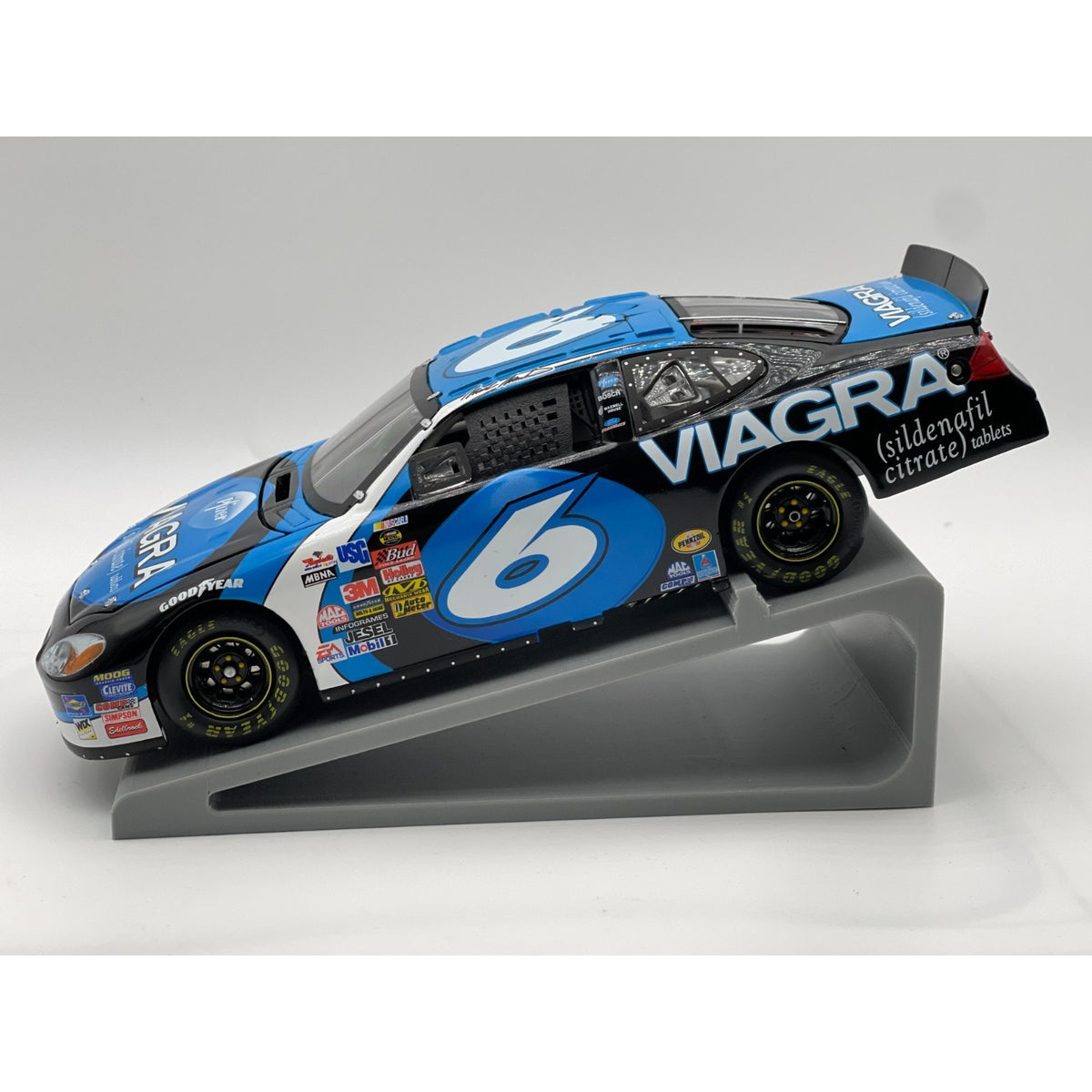 Mark Martin #6 Viagra 2004 Taurus Team Caliber Owners Series 1 of 5004 DIN 425