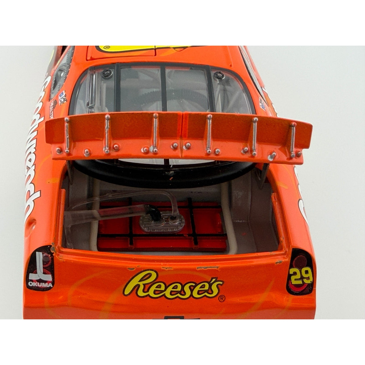 Kevin Harvick #29 GM Goodwrench Reese's Big Cup 2005 Monte Carlo 1:24 1 of 1932