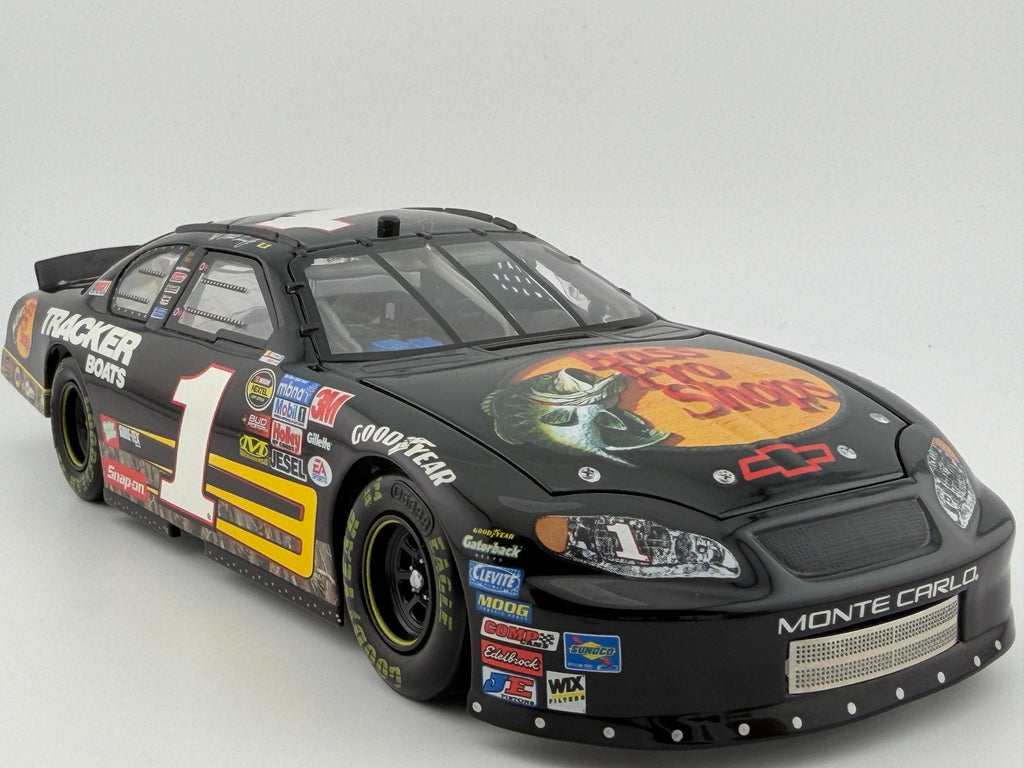 2005 Martin Truex Jr. #1 Bass Pro Shops Club Car 1:24 Diecast