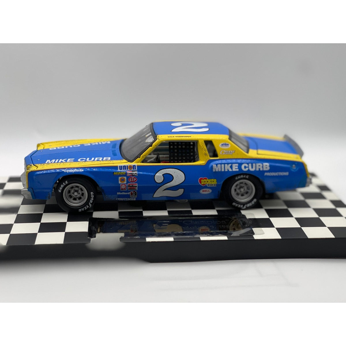 Dale Earnhardt #2 Mike Curb 1980 Monte Carlo 1:24 1/7003 NASCAR Diecast