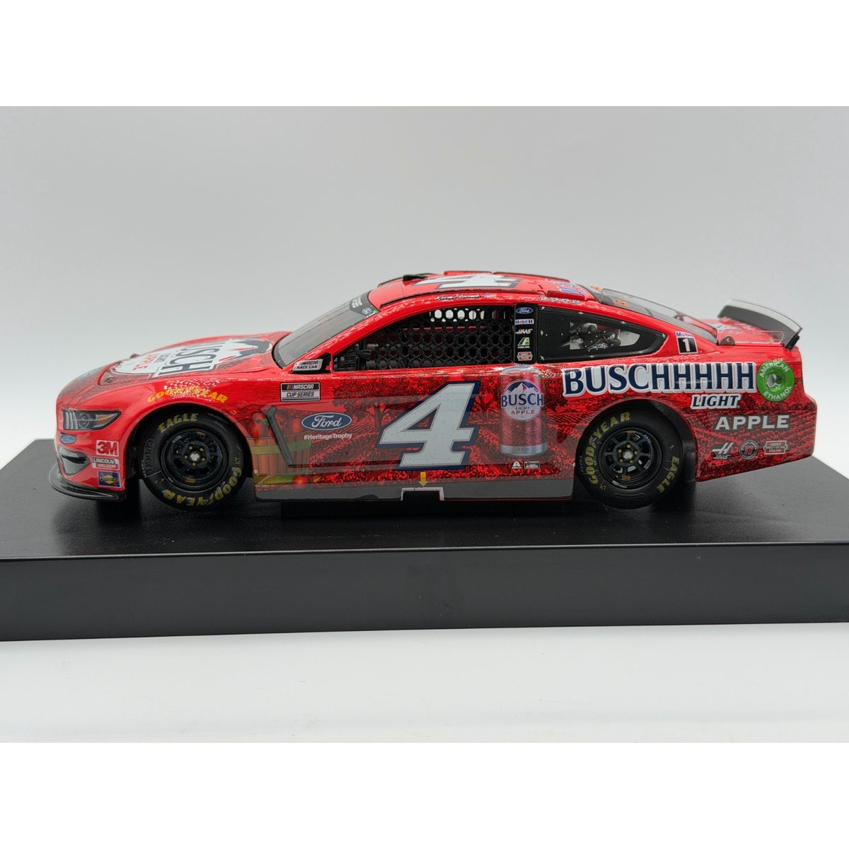 Kevin Harvick #4 Busch Light Apple Michigan Win 2020 Mustang ELITE 1/309 DIN 155
