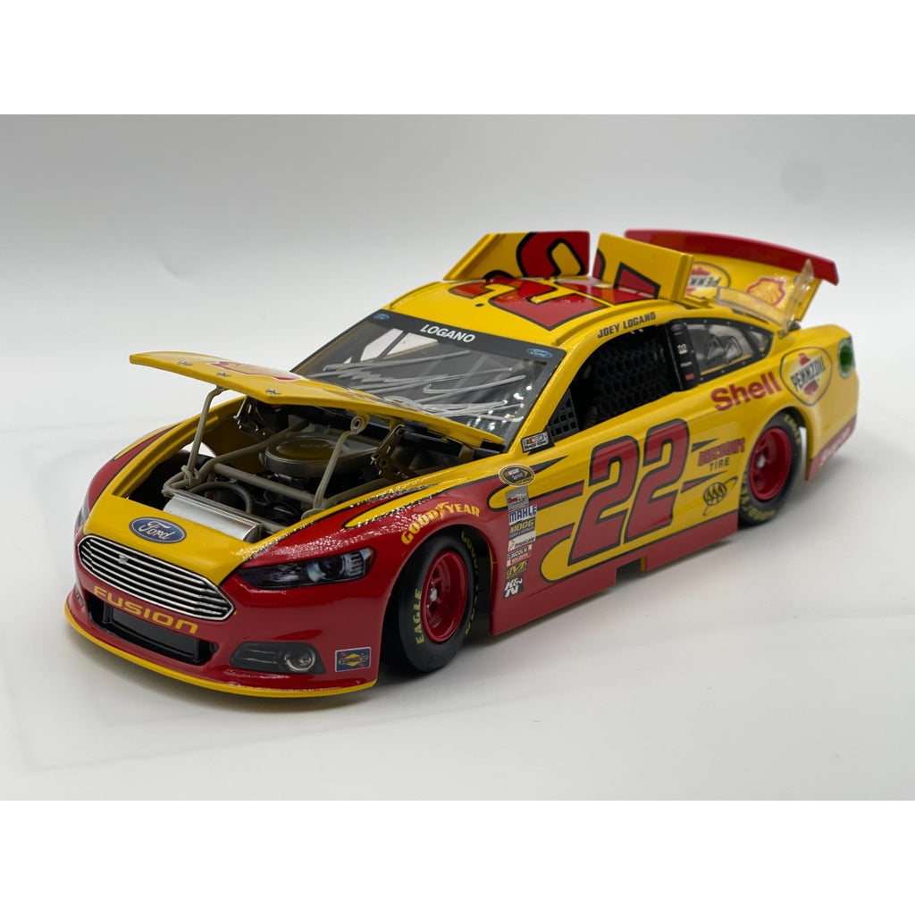 Joey Logano #22 Shell 2014 Fusion ELITE Auto 1:24 1/100 DIN 53 **READ**