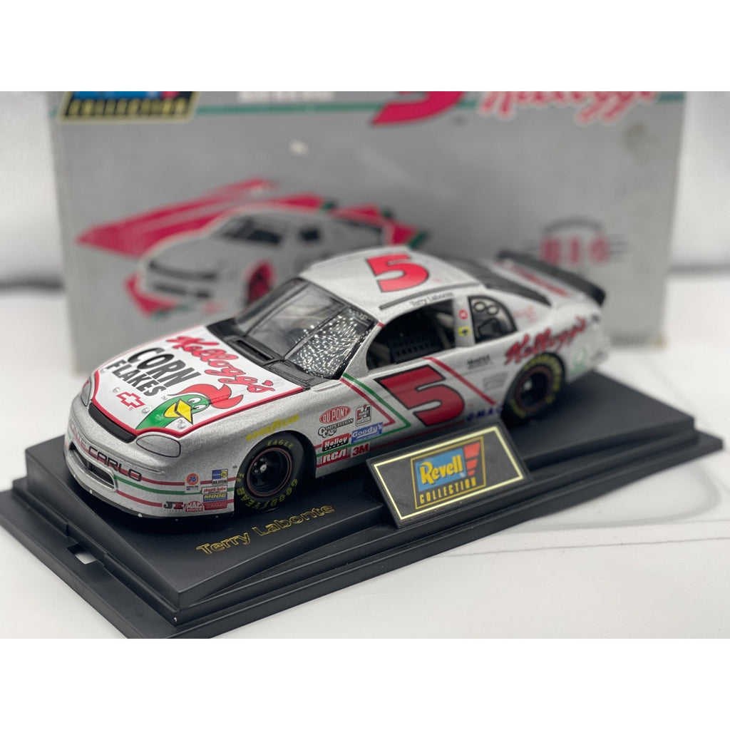Revell Terry Labonte #5 Kellog's Iron Man Monte Carlo Super Speedway Model