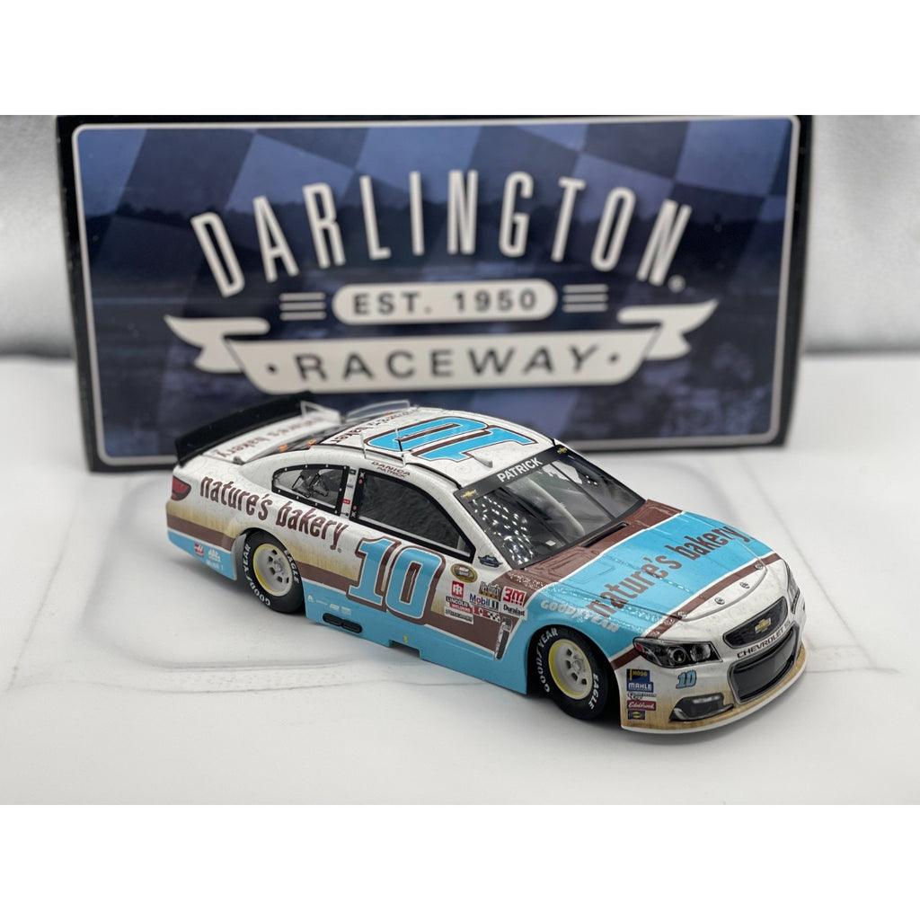 Danica Patrick #10 Nature’s Bakery Darlington 2016 SS 1 of 709